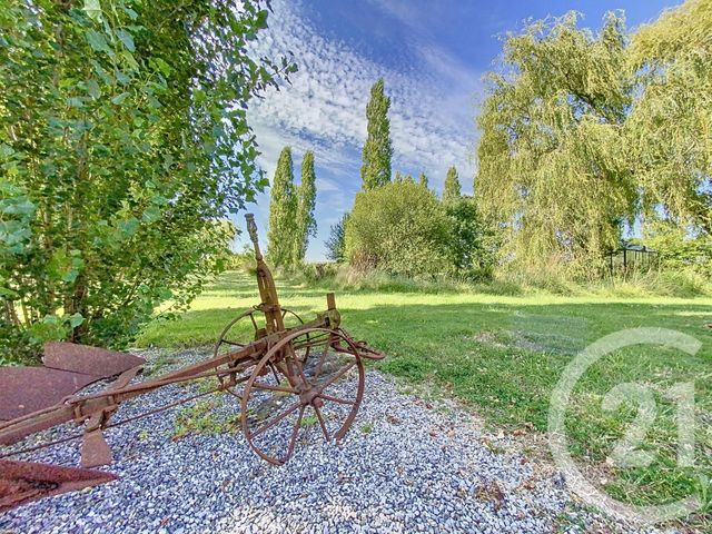 Maison à vendre - 8 pièces - 190 m2 - Tonnay Charente - 17 - POITOU-CHARENTES