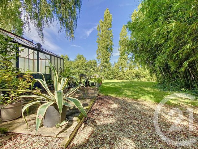 Maison à vendre - 8 pièces - 190 m2 - Tonnay Charente - 17 - POITOU-CHARENTES