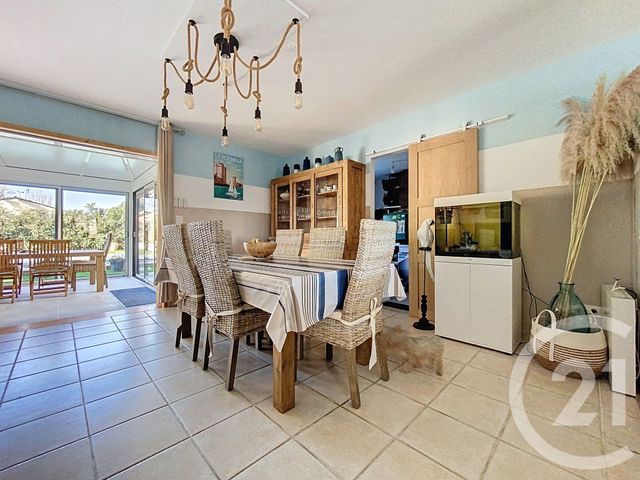 Maison à vendre - 4 pièces - 126,50 m2 - Rochefort - 17 - POITOU-CHARENTES