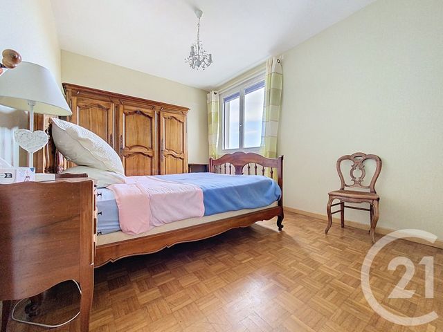 Appartement F4 à vendre - 4 pièces - 72,23 m2 - Rochefort - 17 - POITOU-CHARENTES