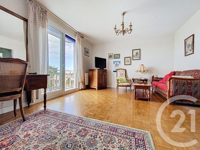 Appartement F4 à vendre - 4 pièces - 72,23 m2 - Rochefort - 17 - POITOU-CHARENTES