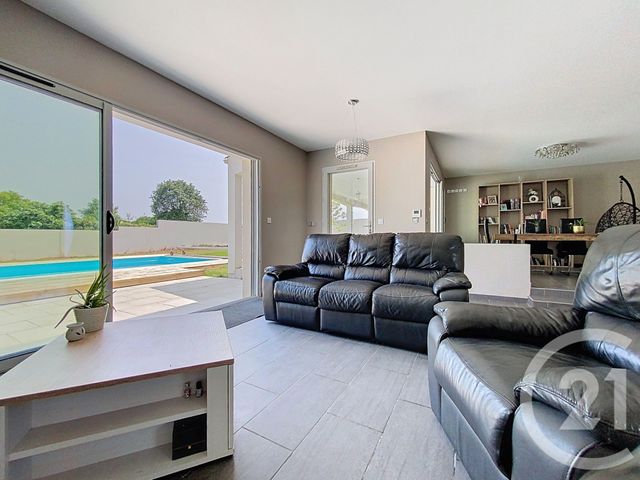 Maison à vendre - 6 pièces - 132 m2 - Echillais - 17 - POITOU-CHARENTES