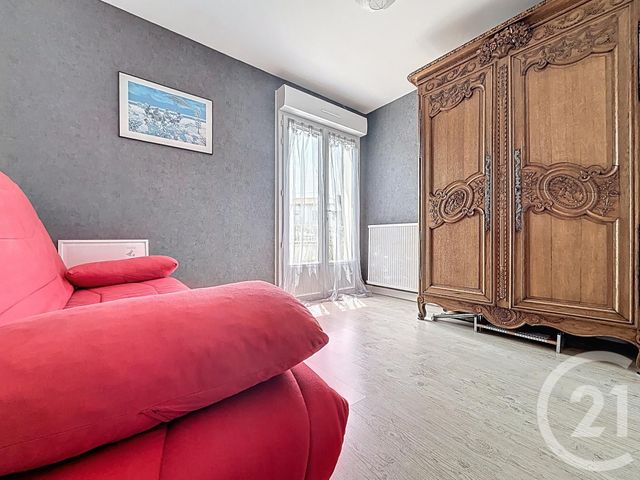 Maison à vendre - 4 pièces - 90,12 m2 - Rochefort - 17 - POITOU-CHARENTES