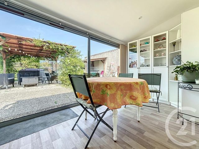 Maison à vendre - 4 pièces - 90,12 m2 - Rochefort - 17 - POITOU-CHARENTES