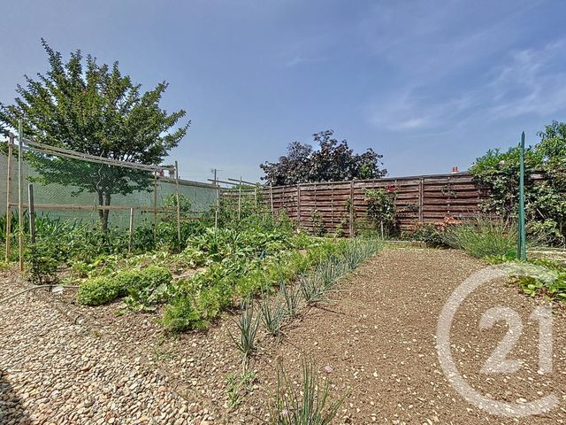 Maison à vendre - 4 pièces - 90,12 m2 - Rochefort - 17 - POITOU-CHARENTES