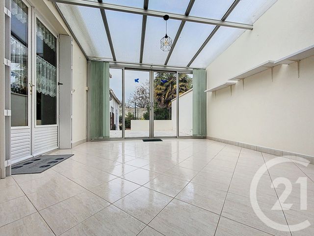 Maison à vendre - 3 pièces - 77,61 m2 - Rochefort - 17 - POITOU-CHARENTES