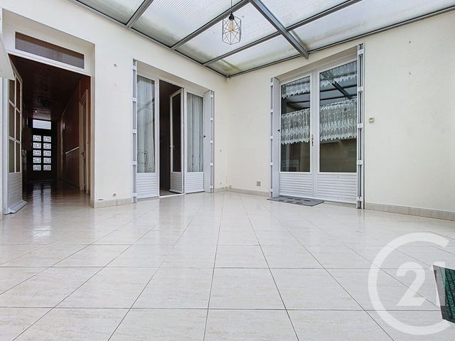 Maison à vendre - 3 pièces - 77,61 m2 - Rochefort - 17 - POITOU-CHARENTES