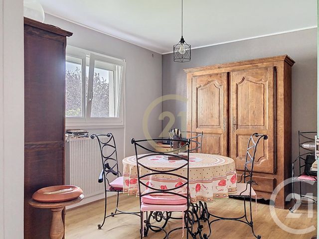 Appartement F4 à vendre - 5 pièces - 90 m2 - Rochefort - 17 - POITOU-CHARENTES