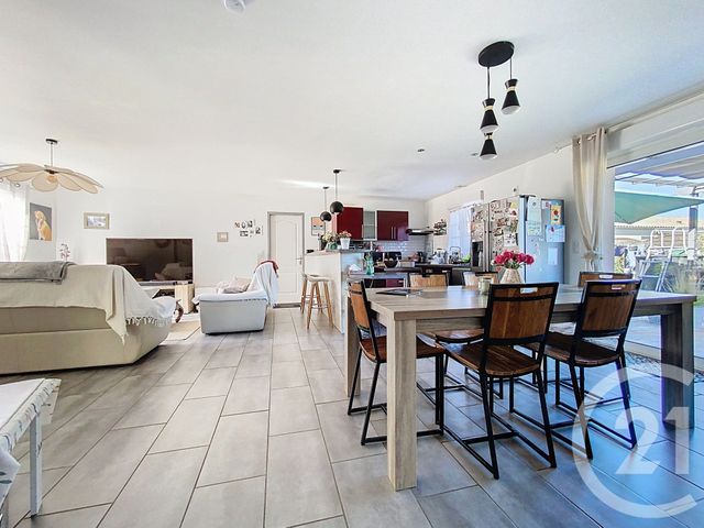 Maison à vendre - 5 pièces - 104 m2 - Lussant - 17 - POITOU-CHARENTES