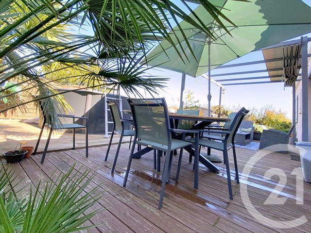 Maison à vendre - 5 pièces - 104 m2 - Lussant - 17 - POITOU-CHARENTES