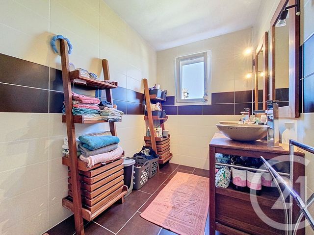 Maison à vendre - 5 pièces - 104 m2 - Lussant - 17 - POITOU-CHARENTES