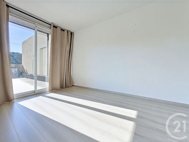 Maison à vendre - 5 pièces - 104 m2 - Lussant - 17 - POITOU-CHARENTES