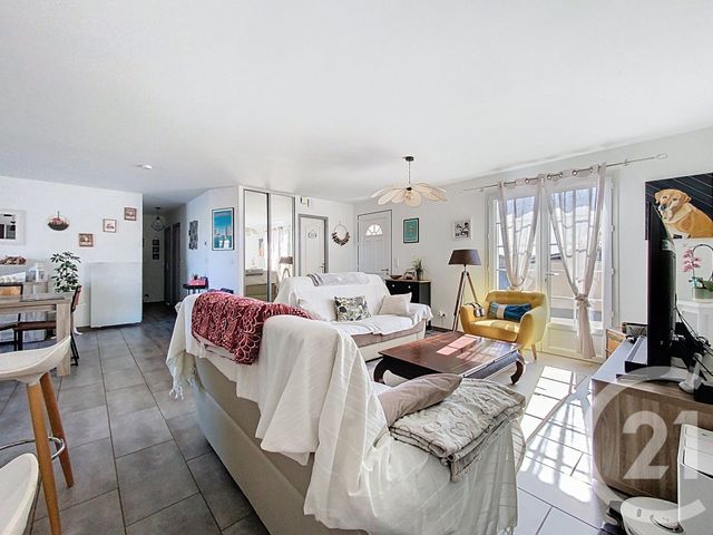 Maison à vendre - 5 pièces - 104 m2 - Lussant - 17 - POITOU-CHARENTES