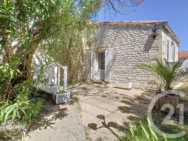 Maison à vendre - 7 pièces - 182 m2 - Port Des Barques - 17 - POITOU-CHARENTES