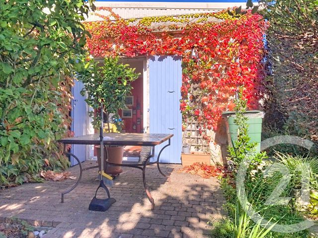 Maison à vendre - 5 pièces - 150 m2 - Rochefort - 17 - POITOU-CHARENTES