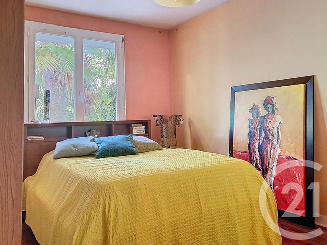 Maison à vendre - 5 pièces - 150 m2 - Rochefort - 17 - POITOU-CHARENTES