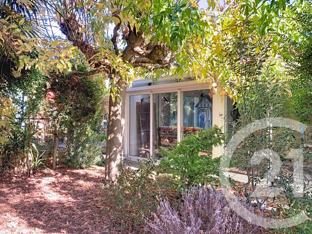 Maison à vendre - 5 pièces - 150 m2 - Rochefort - 17 - POITOU-CHARENTES