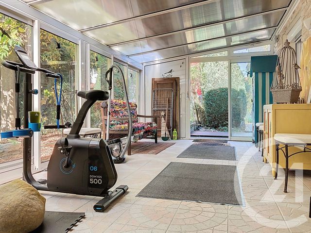 Maison à vendre - 5 pièces - 150 m2 - Rochefort - 17 - POITOU-CHARENTES