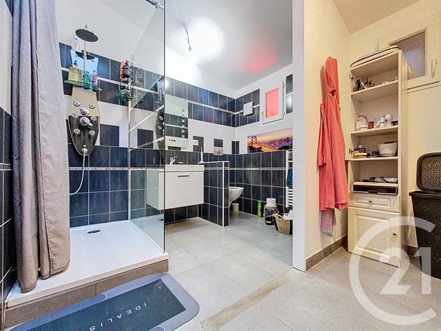 Maison &agrave; vendre - 8 pi&egrave;ces - 194 m2 - Tonnay Charente - 17 - POITOU-CHARENTES