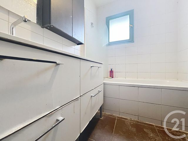 Maison à vendre - 9 pièces - 184,83 m2 - Rochefort - 17 - POITOU-CHARENTES