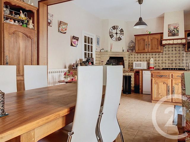 Maison à vendre - 5 pièces - 132 m2 - Breuil Magne - 17 - POITOU-CHARENTES