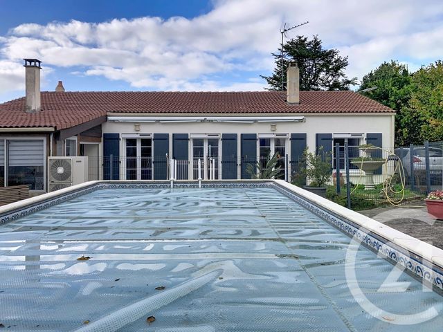 Maison à vendre - 5 pièces - 132 m2 - Breuil Magne - 17 - POITOU-CHARENTES