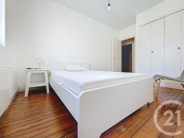 Appartement F4 à vendre - 4 pièces - 114,45 m2 - Rochefort - 17 - POITOU-CHARENTES