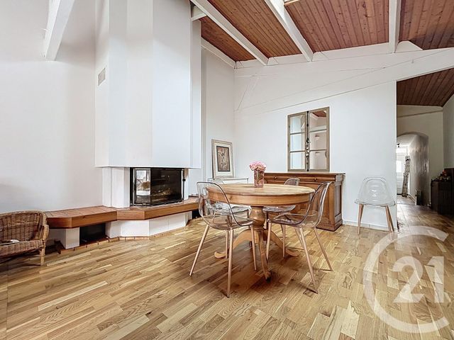 Maison à louer - 4 pièces - 102,40 m2 - Rochefort - 17 - POITOU-CHARENTES