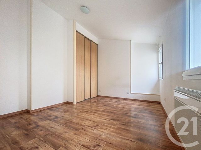 Appartement &agrave; vendre - 2 pi&egrave;ces - 33 m2 - Rochefort - 17 - POITOU-CHARENTES