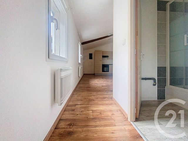 Appartement &agrave; vendre - 2 pi&egrave;ces - 33 m2 - Rochefort - 17 - POITOU-CHARENTES