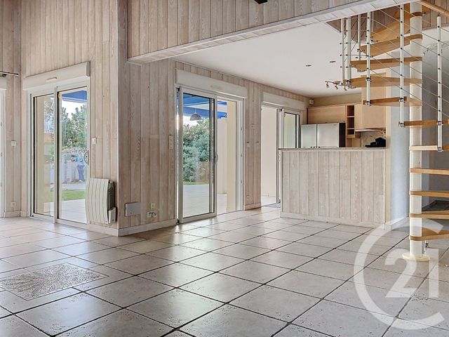 Maison à vendre - 5 pièces - 140 m2 - St Trojan Les Bains - 17 - POITOU-CHARENTES