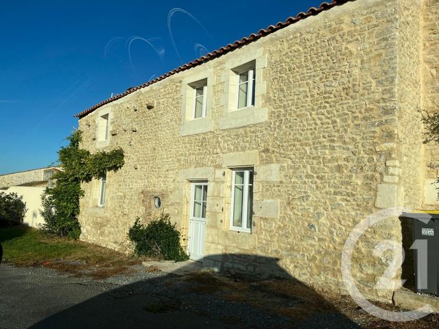 Maison à vendre - 6 pièces - 200 m2 - Breuil Magne - 17 - POITOU-CHARENTES