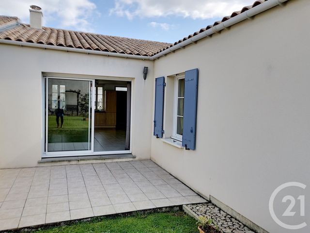 Maison &agrave; louer - 3 pi&egrave;ces - 72,37 m2 - Rochefort - 17 - POITOU-CHARENTES