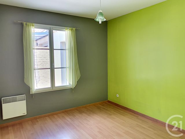 Maison &agrave; louer - 3 pi&egrave;ces - 72,37 m2 - Rochefort - 17 - POITOU-CHARENTES