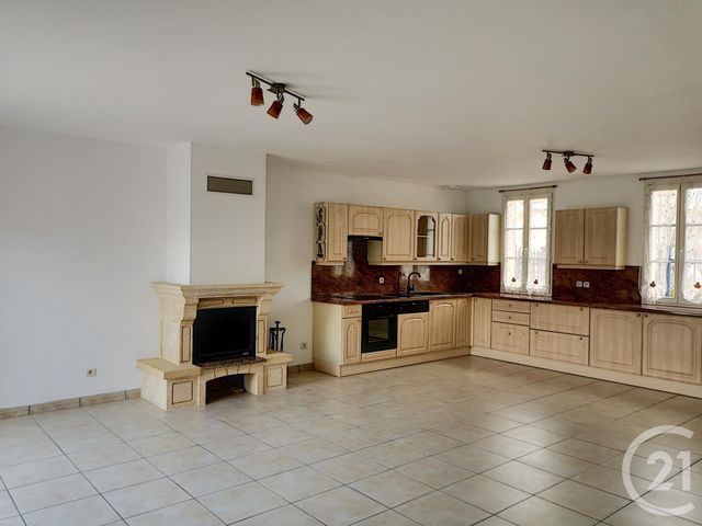 Maison &agrave; louer - 3 pi&egrave;ces - 72,37 m2 - Rochefort - 17 - POITOU-CHARENTES