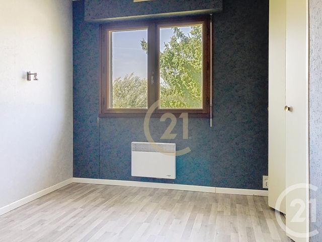 Maison &agrave; vendre - 6 pi&egrave;ces - 190 m2 - Trizay - 17 - POITOU-CHARENTES