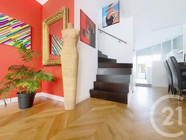 Maison &agrave; vendre - 4 pi&egrave;ces - 105 m2 - Rochefort - 17 - POITOU-CHARENTES