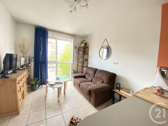 Appartement F3 &agrave; vendre - 3 pi&egrave;ces - 73 m2 - St Etienne - 42 - RHONE-ALPES
