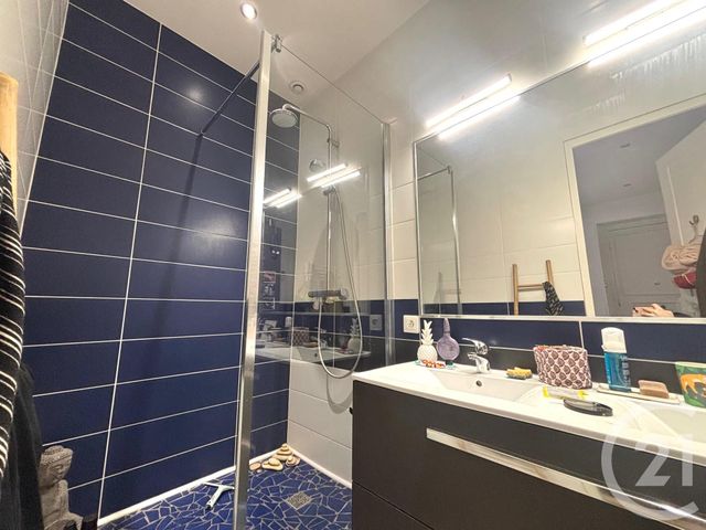 Appartement F4 à vendre - 5 pièces - 103 m2 - St Etienne - 42 - RHONE-ALPES