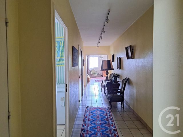 Appartement F5 à vendre - 5 pièces - 99,76 m2 - St Etienne - 42 - RHONE-ALPES