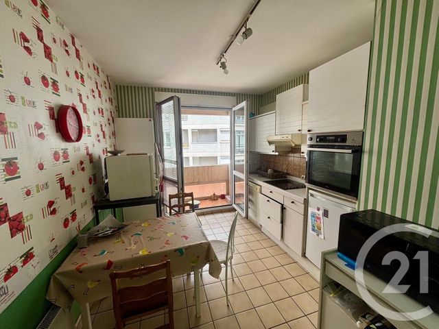 Appartement F5 à vendre - 5 pièces - 99,76 m2 - St Etienne - 42 - RHONE-ALPES