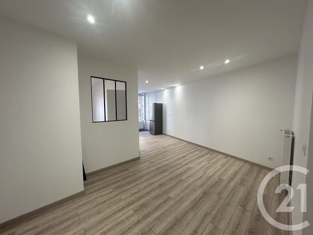 Appartement T3 &agrave; louer - 3 pi&egrave;ces - 54 m2 - St Etienne - 42 - RHONE-ALPES