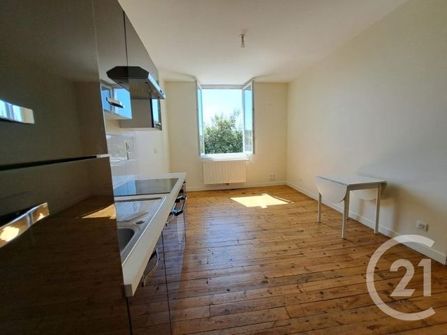 Appartement T2 &agrave; louer - 2 pi&egrave;ces - 36,07 m2 - St Etienne - 42 - RHONE-ALPES