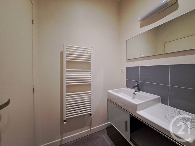 Appartement T2 &agrave; louer - 2 pi&egrave;ces - 36,07 m2 - St Etienne - 42 - RHONE-ALPES