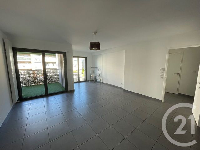 Appartement F5 à vendre - 5 pièces - 95 m2 - St Etienne - 42 - RHONE-ALPES