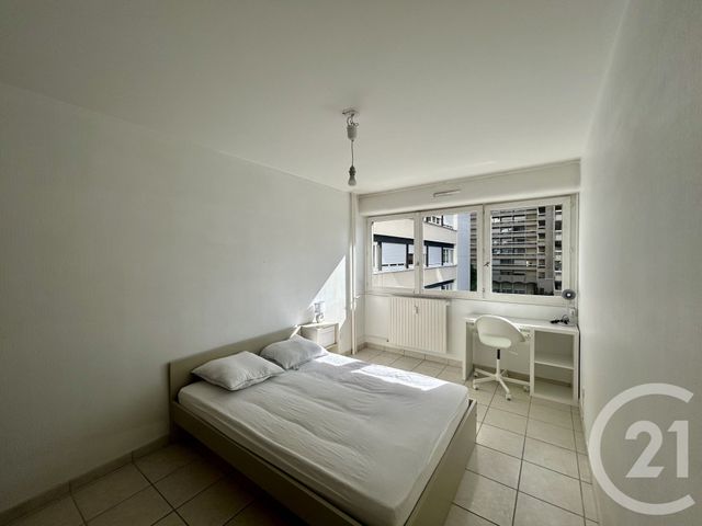 Appartement à louer - 4 pièces - 80,93 m2 - St Etienne - 42 - RHONE-ALPES