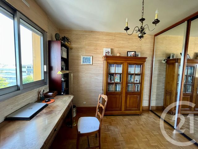 Appartement F5 à vendre - 5 pièces - 100 m2 - St Etienne - 42 - RHONE-ALPES
