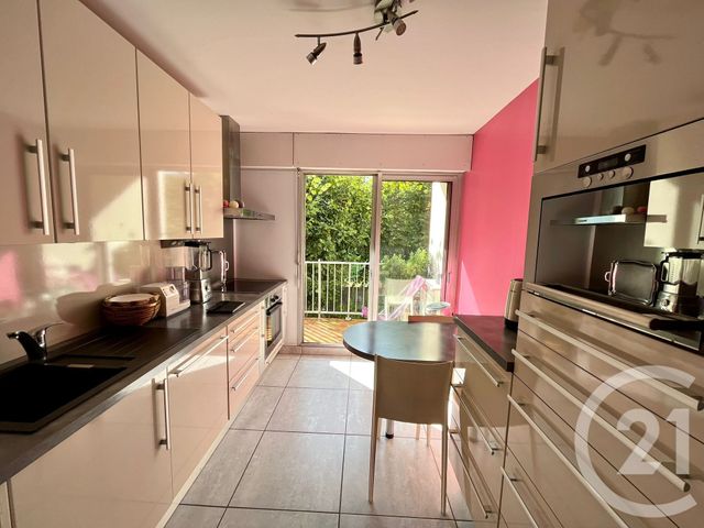 Appartement F5 à vendre - 5 pièces - 100 m2 - St Etienne - 42 - RHONE-ALPES