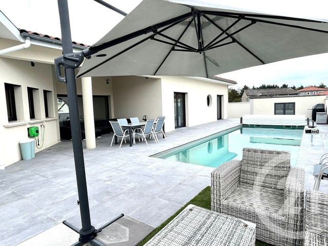 Maison à vendre - 6 pièces - 208 m2 - Andrezieux Boutheon - 42 - RHONE-ALPES