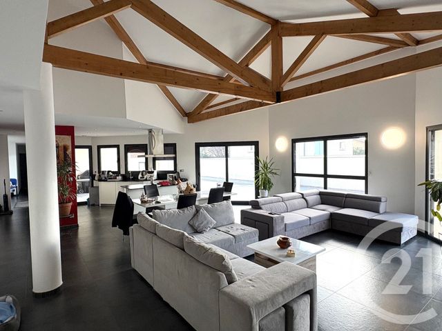 Maison à vendre - 6 pièces - 208 m2 - Andrezieux Boutheon - 42 - RHONE-ALPES